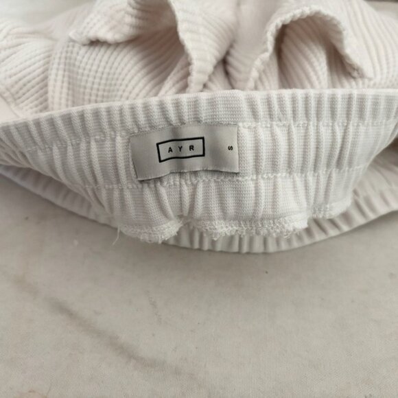 AYR the Waffle Cone Short - Picture 3 of 5